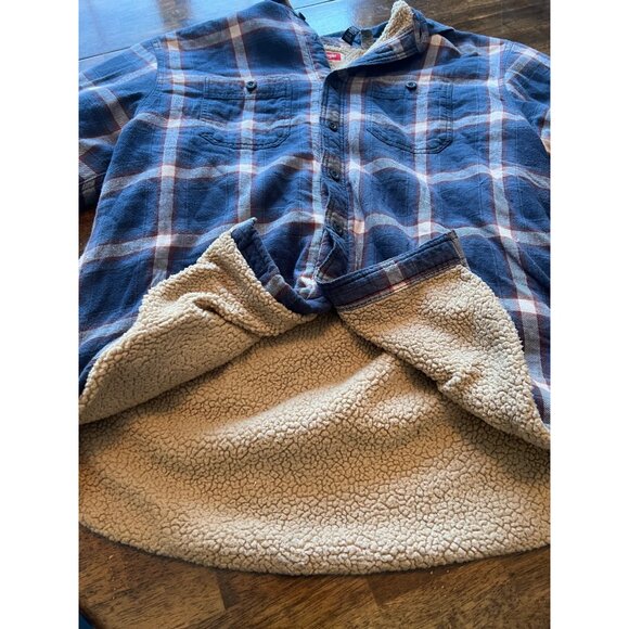Wrangler Blue Plaid Sherpa Lined Button Down Shacket Men's Size Large - Picture 10 of 12